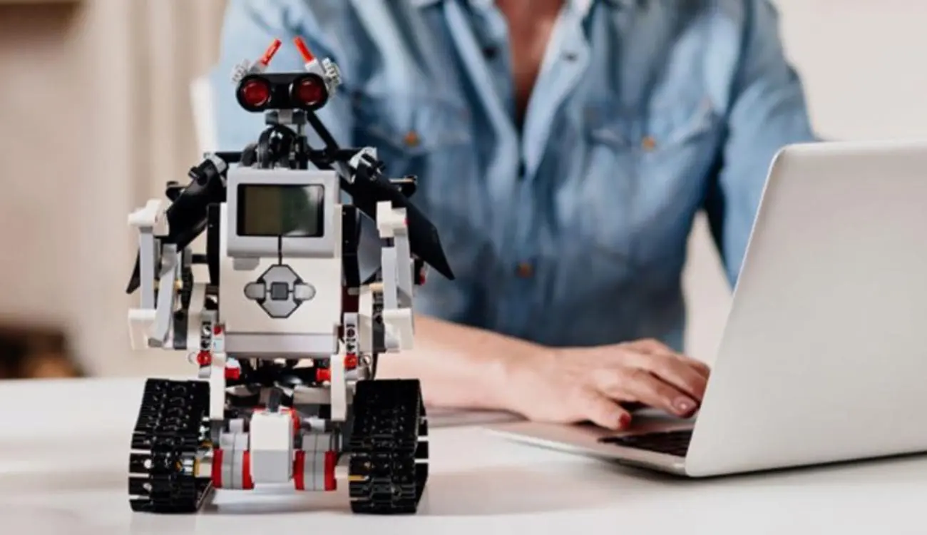 Lancement de la première édition du « Prix National de l’Innovation Scolaire » dédiée à la robotique