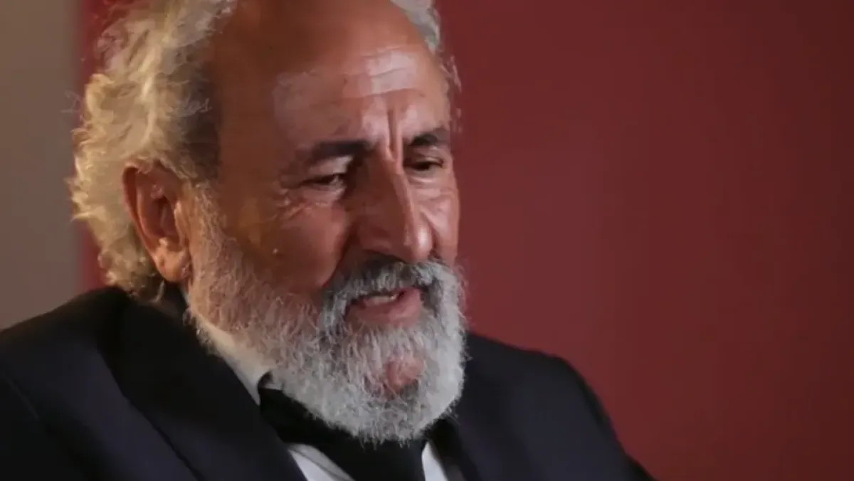 Your alt text description