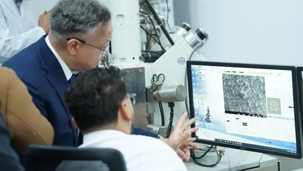 Your alt text description