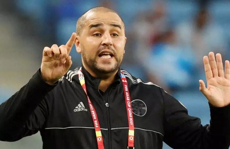 رئيس الفاف يقدّم تعازيه لمدرب لبنان بوفاة والده