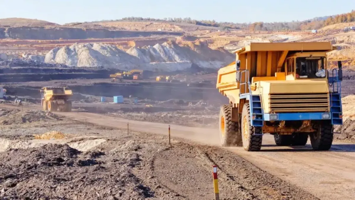 مشروع الفوسفات يضاعف الإنتاج ويخلق آلاف الوظائف