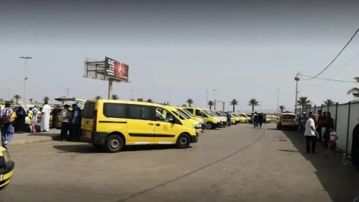 النقابة الوطنية للناقلين تطلب تعديل أسعار الأجرة وتنظيم القطاع