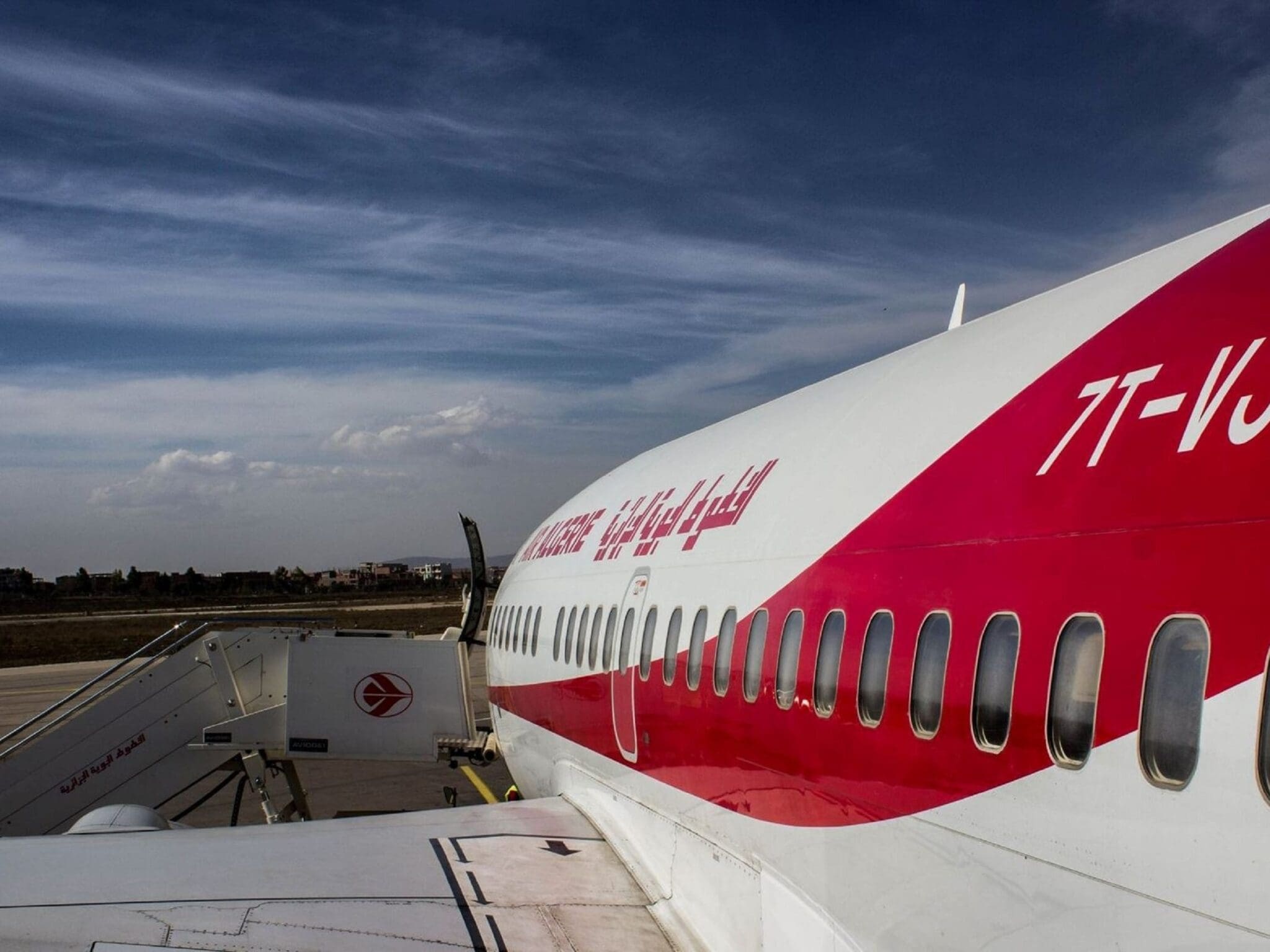 الخطوط الجزائرية تعلن رفع حد الأمتعة للدرجة الاقتصادية المميزة