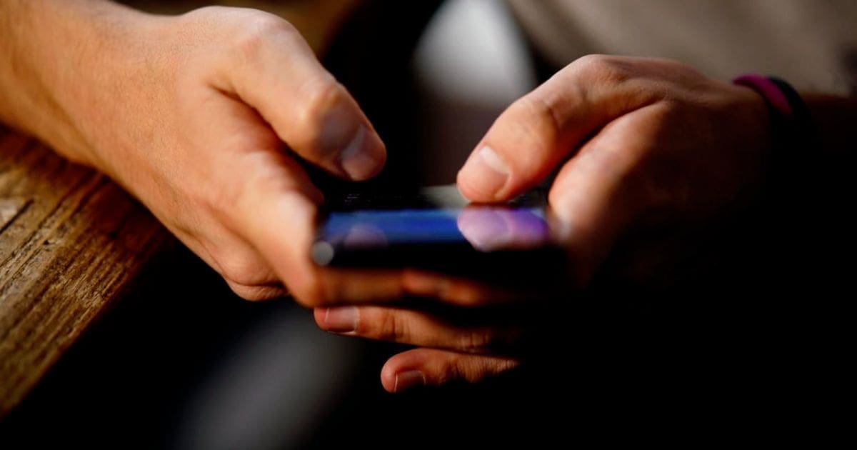 الرسوم الزائدة على شحن رصيد الهاتف في الجزائر