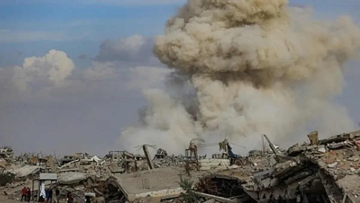 الاحتلال يستهدف سيارة شرطة في غزة وتقتل 9 ضباط