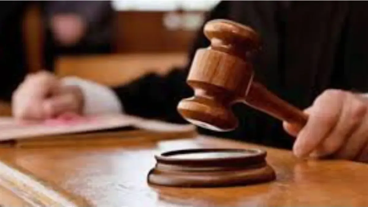 محكمة البليدة تحكم بسجن غير نافذ لأستاذ ثانوي