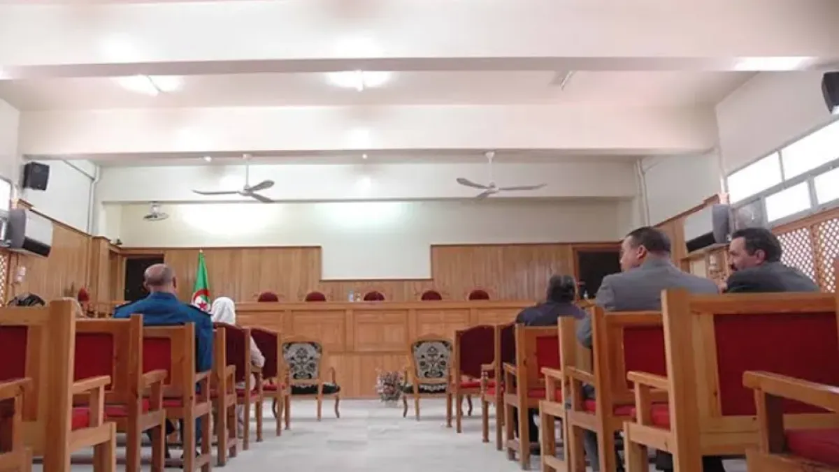 حبس مؤقت لصاحب صفحة فيسبوك بعد إهانة قاضية متوفاة