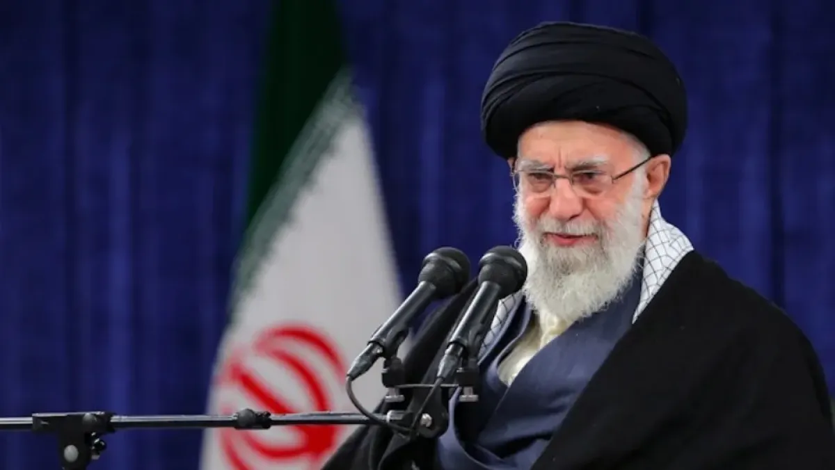 ترامب يعلن مقتل المرشد الإيراني علي خامنئي