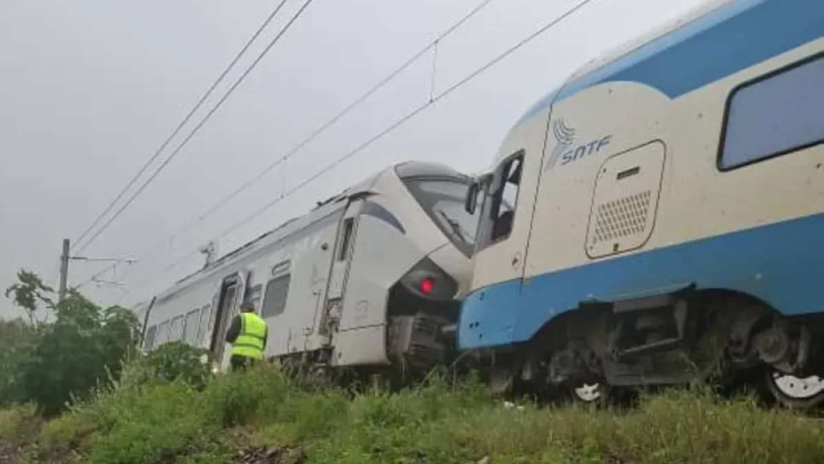 حادث اصطدام قطارين بالبلدية الشفة بولاية البليدة