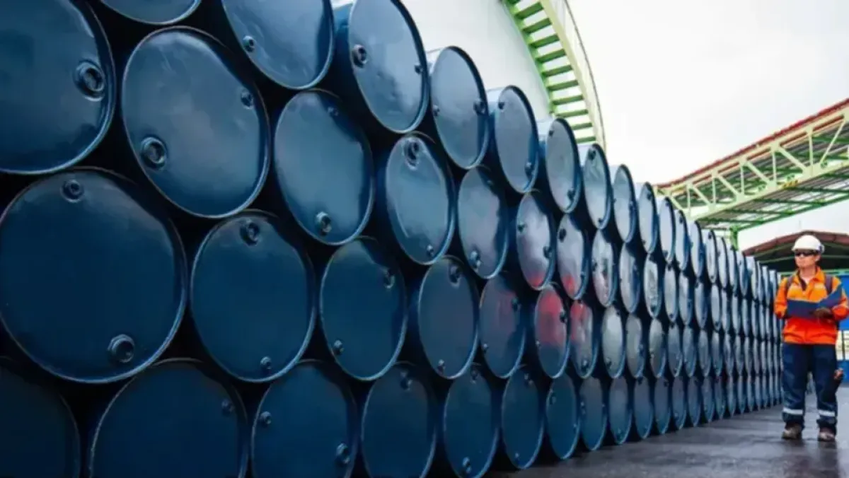 ارتفاع أسعار النفط 3% بسبب مخاوف مضيق هرمز