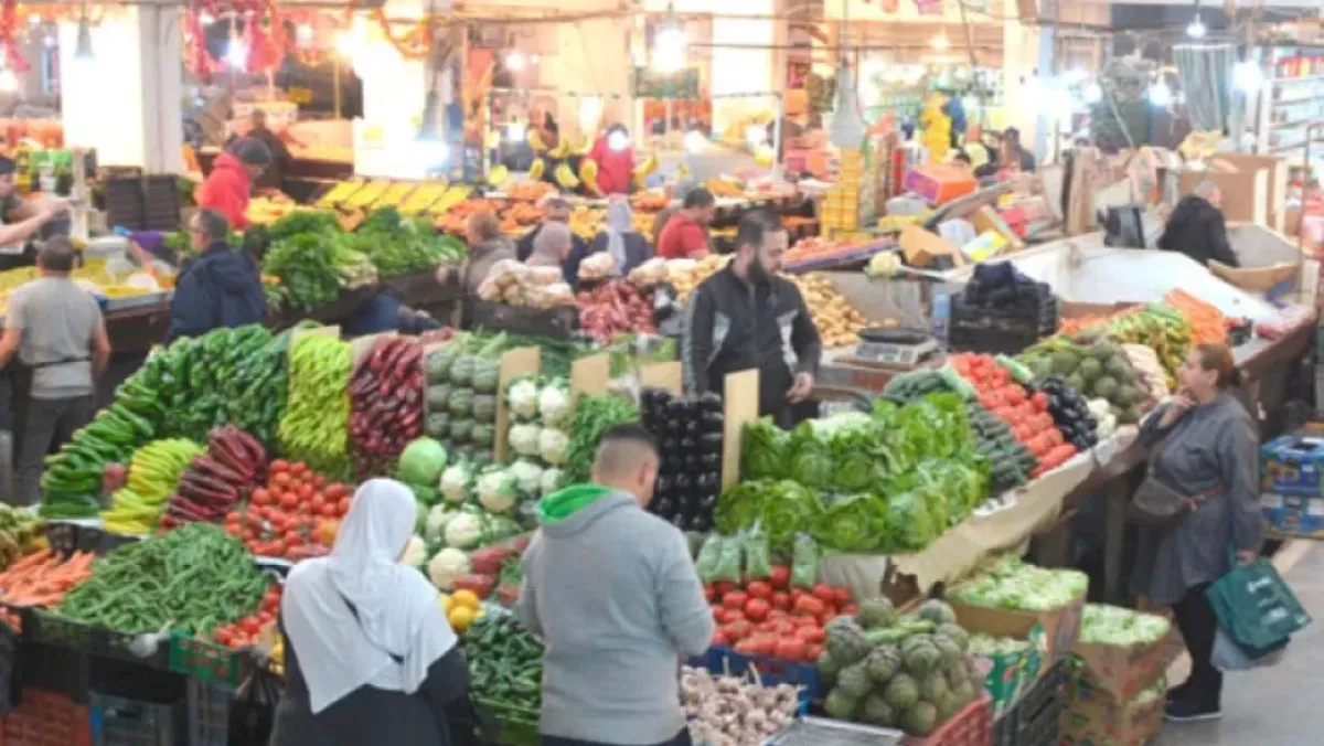 وزيرة التجارة تنسق استعدادات عيد الفطر لضمان الإمداد