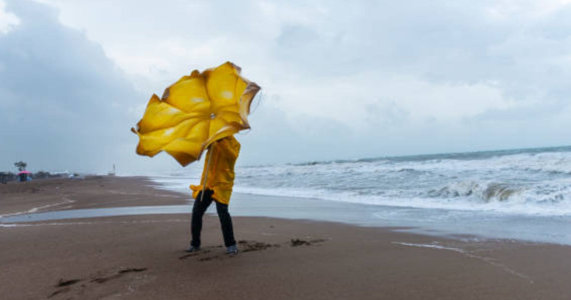 الطقس المتقلب في الجزائر: أمطار غزيرة وثلوج من 27 مارس