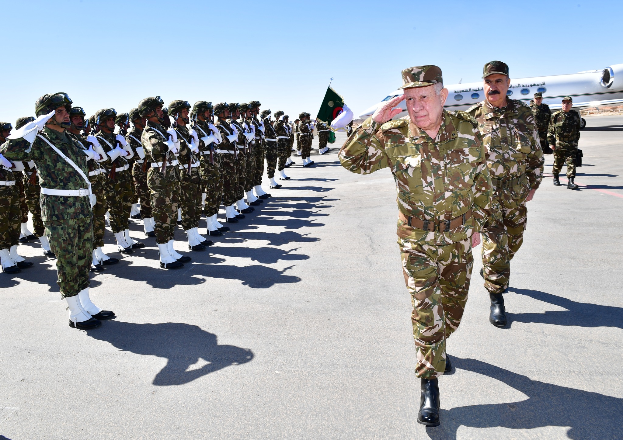 رئيس أركان الجيش يزور الناحية العسكرية السادسة لتقييم برنامج 2025/2026