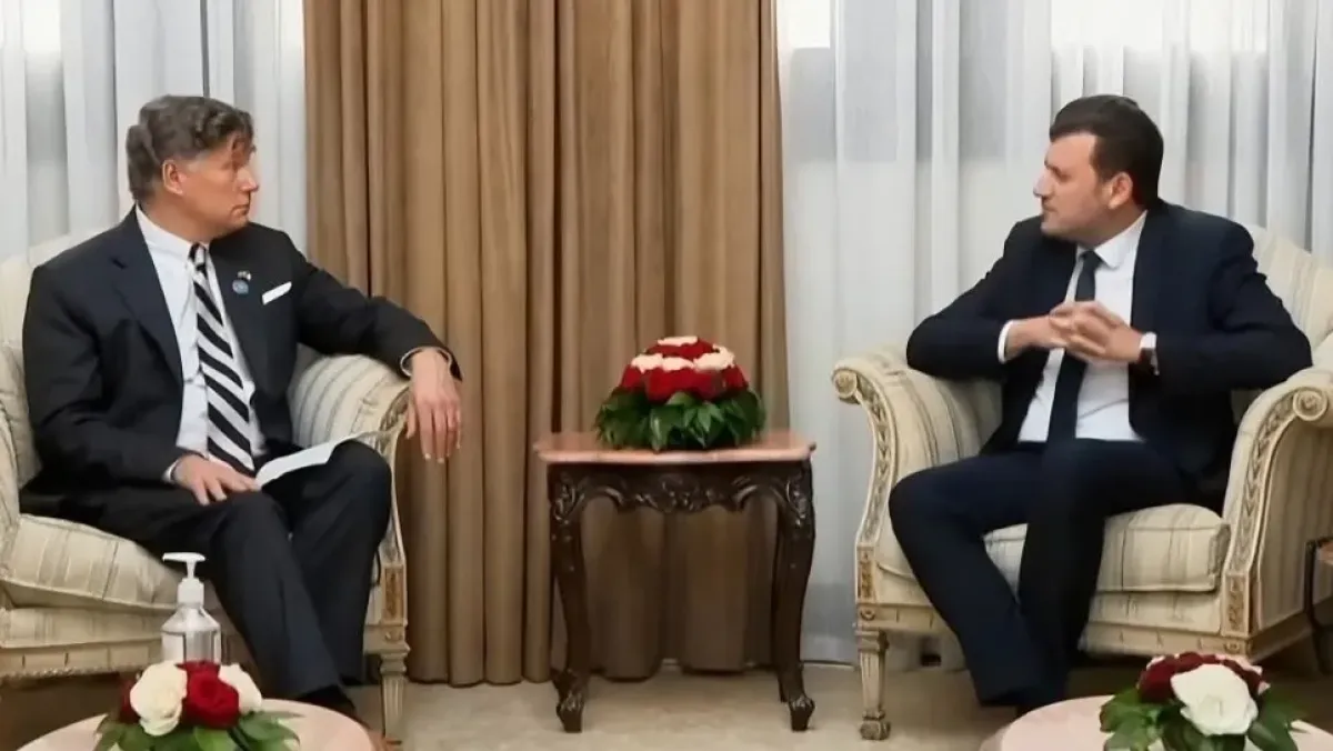 وزير الفلاحة يلتقي المسؤول الأمريكي لبحث التعاون الزراعي