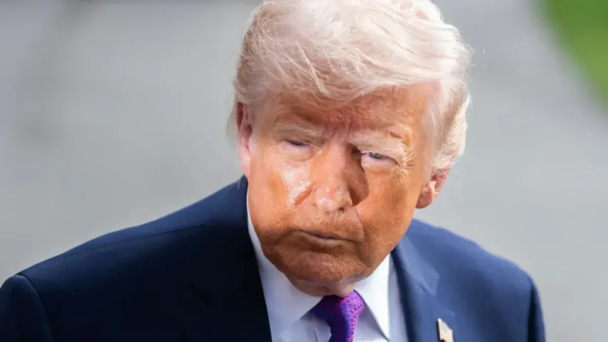 ترامب يعلن حصارًا فوريًا على مضيق هرمز بعد فشل المفاوضات