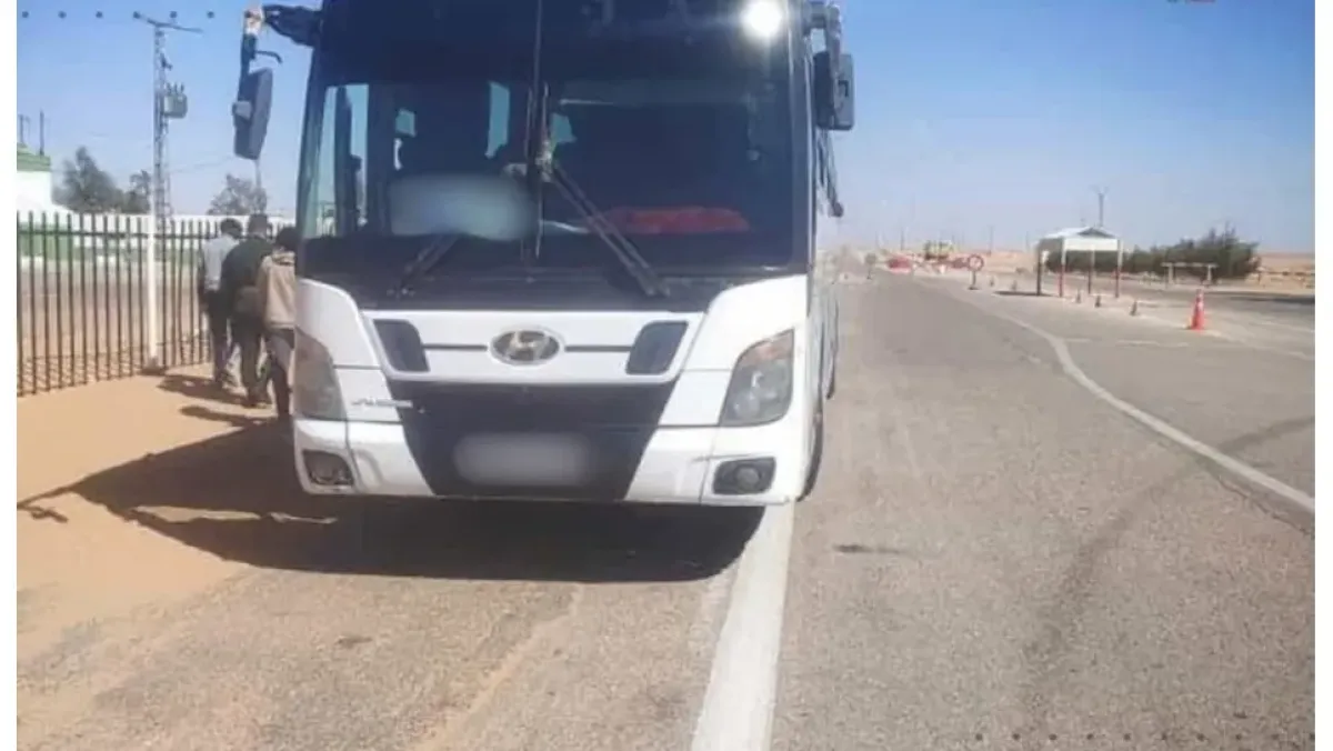 الدرك يوقف حافلة ببركاوي بعد بلاغ عن مخالفات
