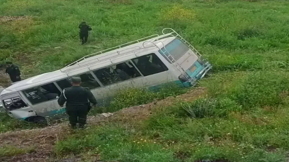 حادث انقلاب انقلاب نقل المسافرين في قالمة