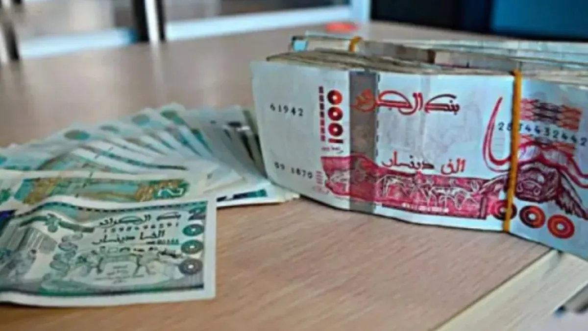 محكمة عنابة تحكم سمسار سيارات بسبع سنوات لسجن تزوير عملة