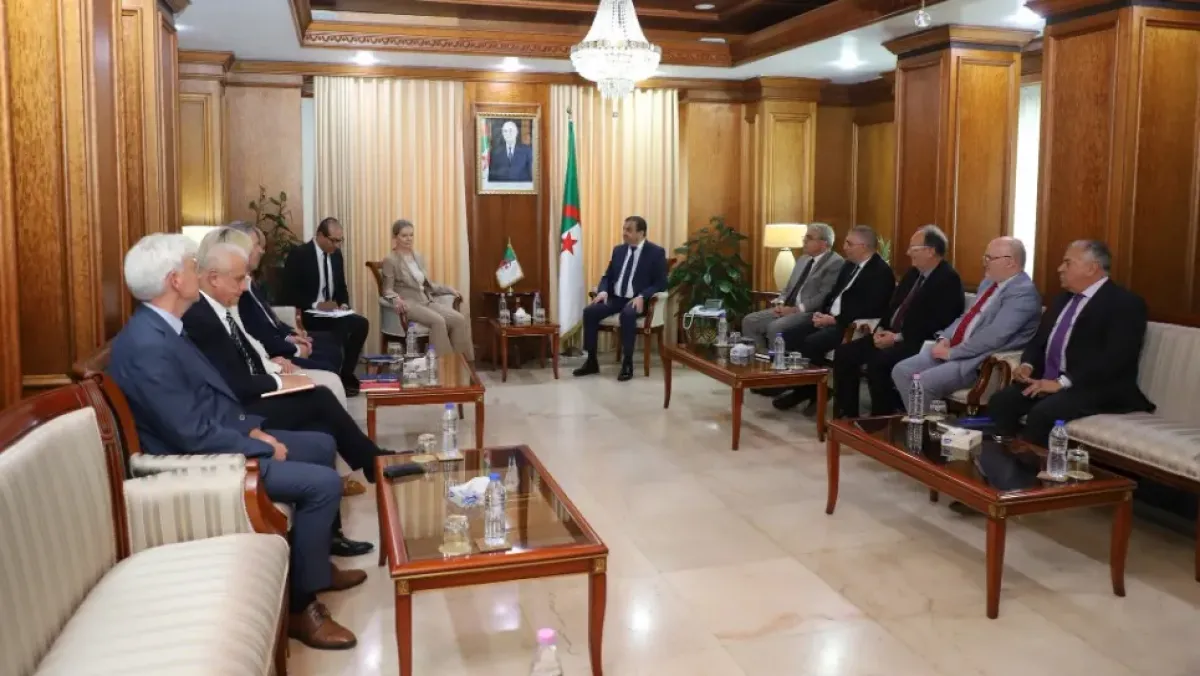 الجزائر وإكينور تعززان شراكة النفط والغاز للحد من الانبعاثات