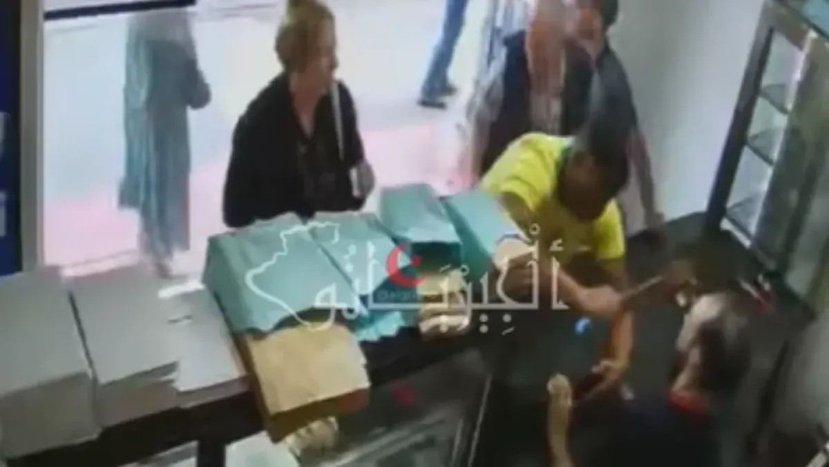 قضية سرقة بالعنف بسلاح أبيض في بئر خادم