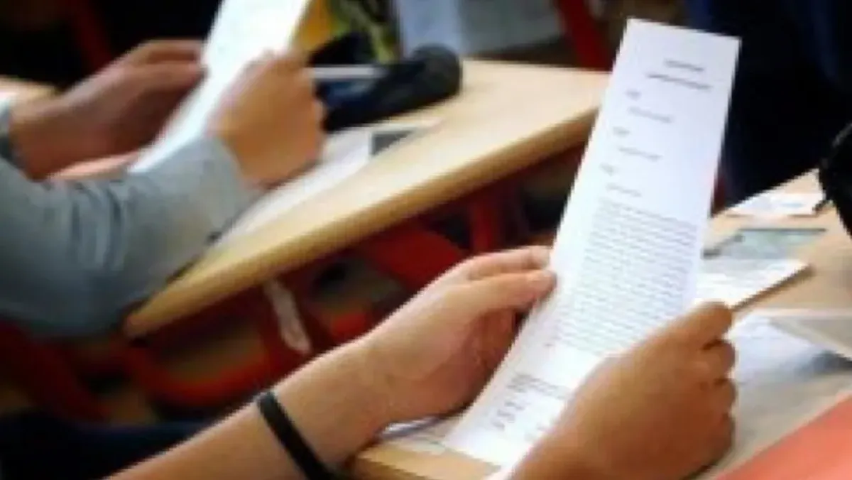محكمة بسكرة تفتح تحقيقًا في تسريب أسئلة البكالوريا عبر البلوتوث