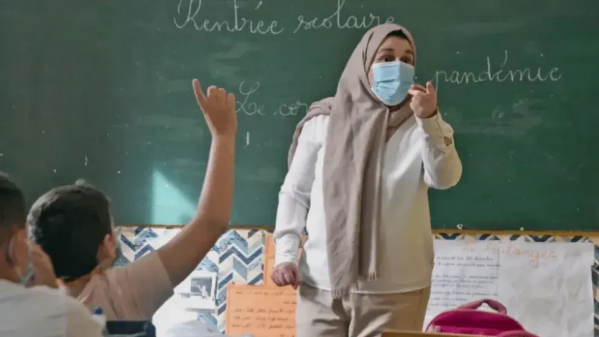 اعتماد تدريس الإنجليزية في الصف الثالث والفرنسية في الرابع
