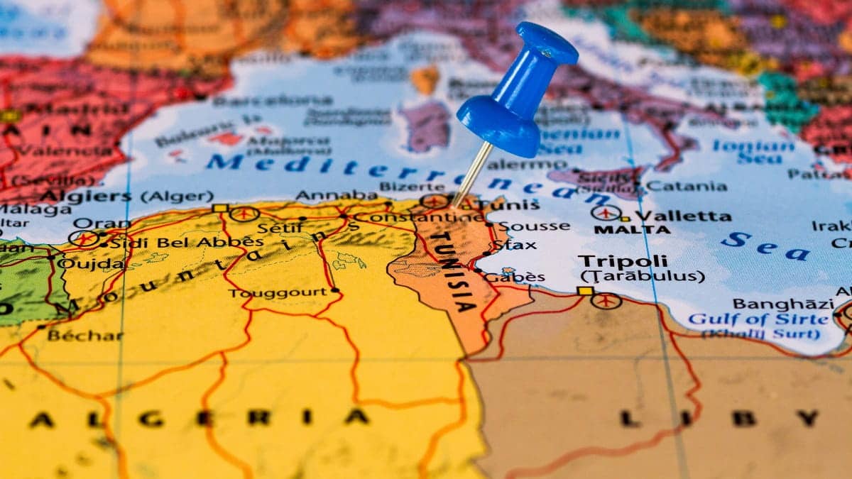 النقابات الصحية التونسية تطلب حالة طوارئ بسبب الحر الشديد