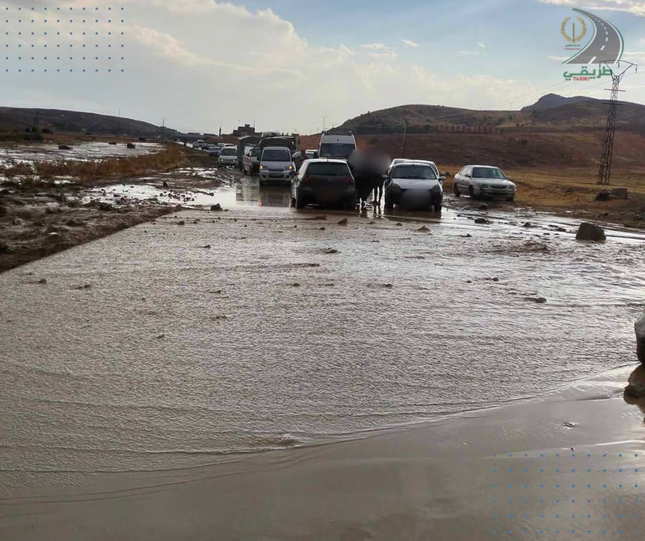 إغلاق طريق وطني في قسنطينة بسبب ارتفاع منسوب المياه