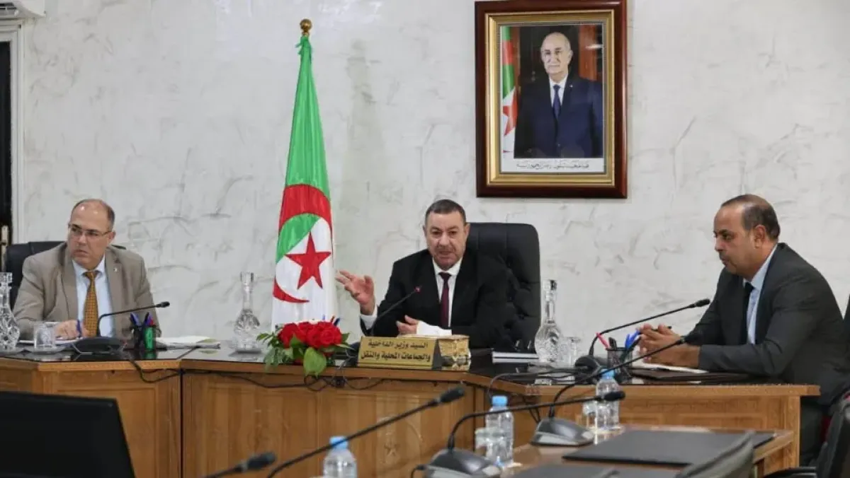 تفعيل جهاز قياس السرعة للمركبات الثقيلة في الجزائر