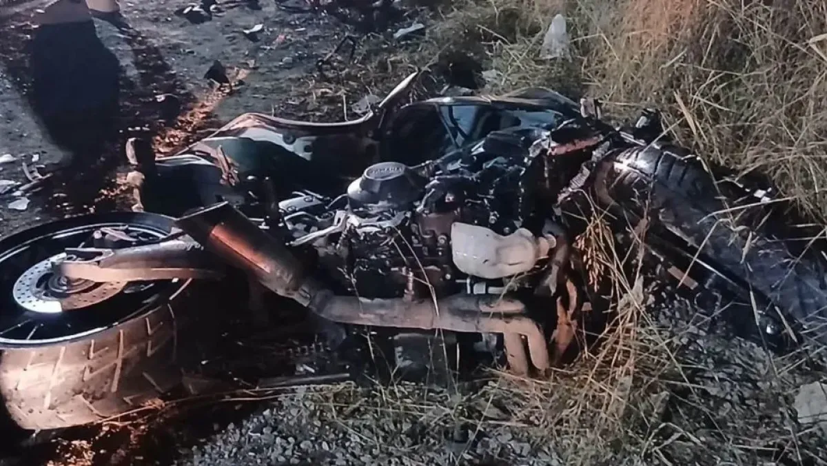 حادث تصادم دراجتين ناريتين يودي بحياة ثلاثة شباب في البويرة