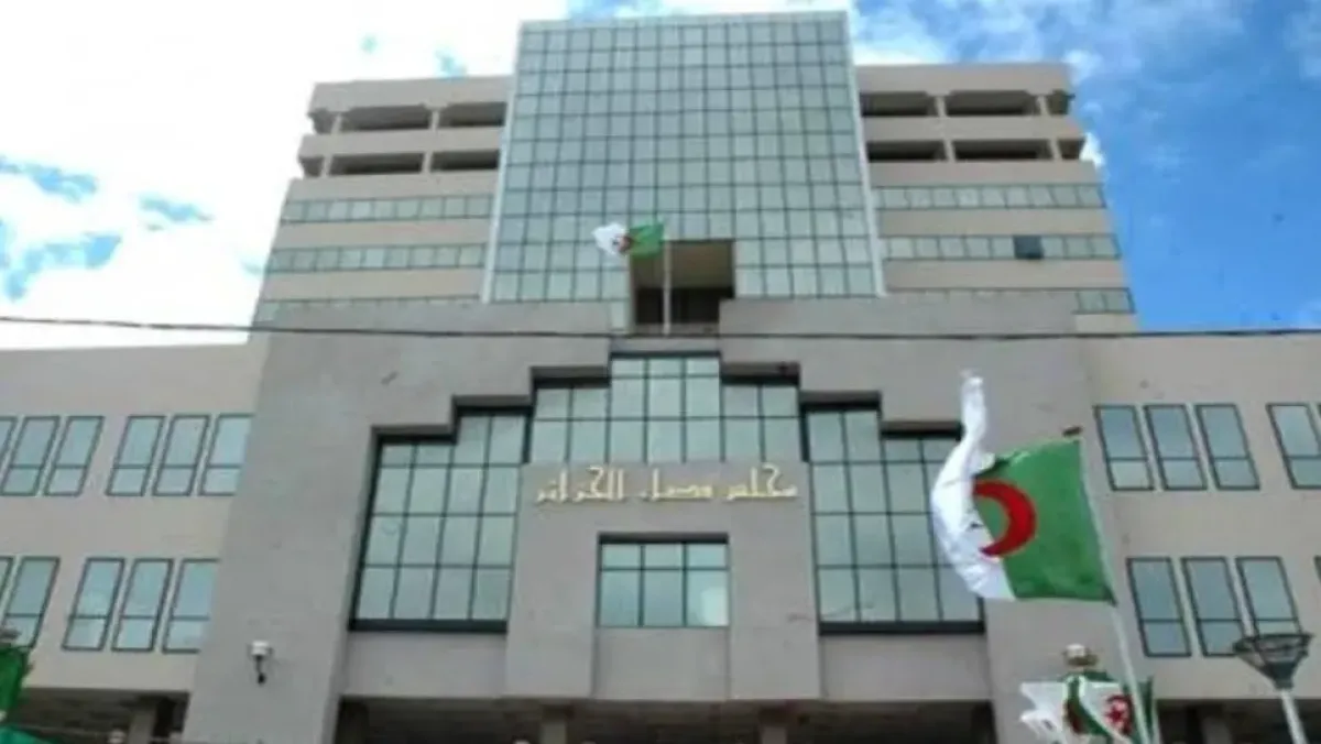 محكمة الجنايات الجزائرية تحكم بالإعدام على متهمي المخدرات